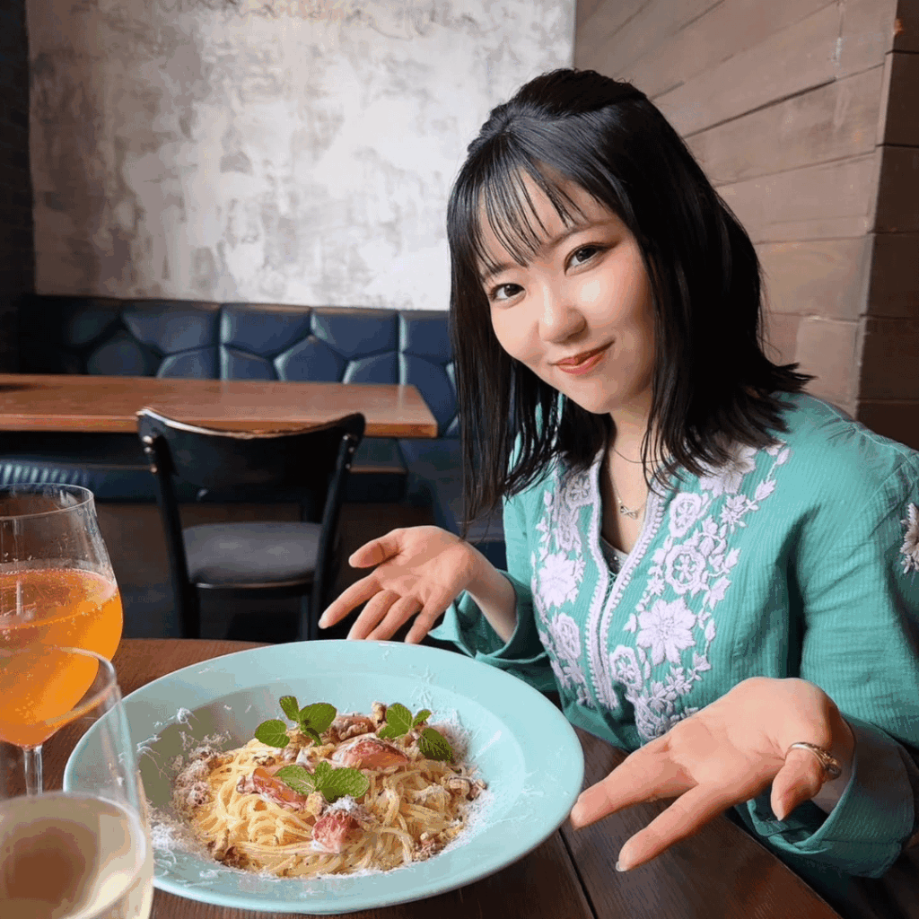 Touyama Nao Had Lunch with a Friend from Her Label🍓