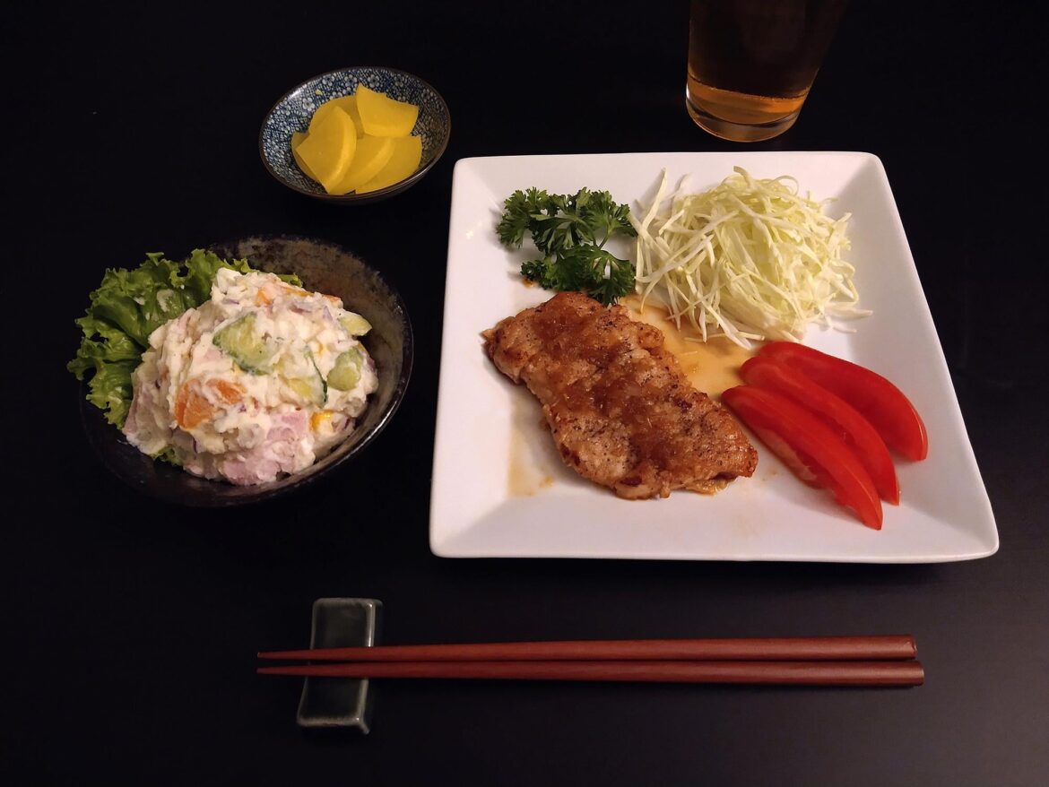 Tonteki and potesara (Midnight Diner)