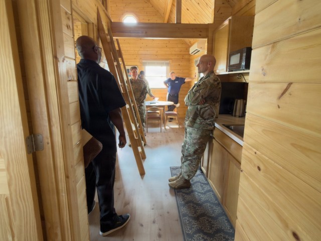 USAG Japan commander visits Okinawa