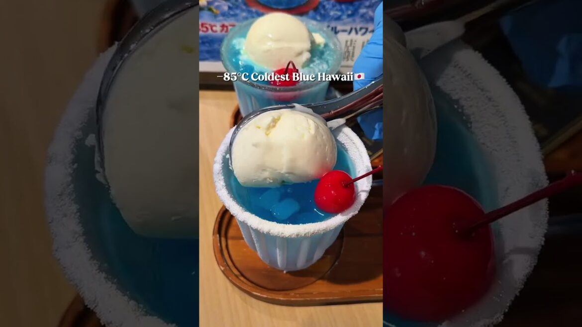 🇯🇵-85°C Coldest Blue Hawaii! #japan #shorts #japanesefood #japanesestreetfood #japanesedrinks