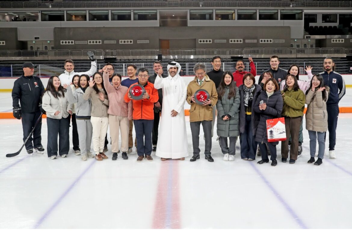 Ambassadors of Korea, Japan visit ice rink at Ali Bin Hamad Al Attiyah arena Ambassador of Korea H E Yun Hyunsoo and Ambassador of Japan H E Naoto Hisajima pose with embassy officials and staff at the Ali Bin Hamad Al Attiyah ice rink arena.