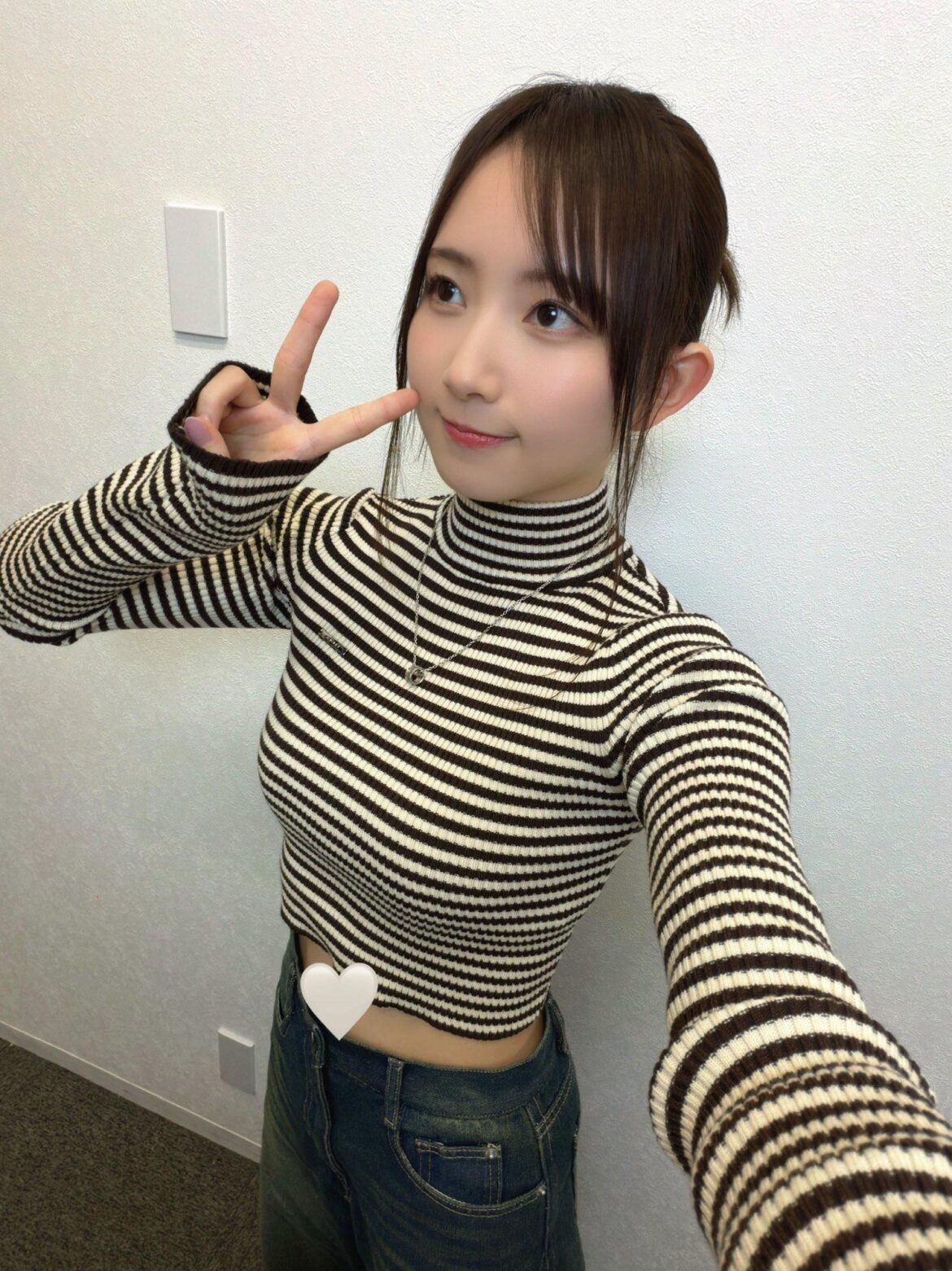 Aoyama Nagisa from Her Fan Club Stream🤍