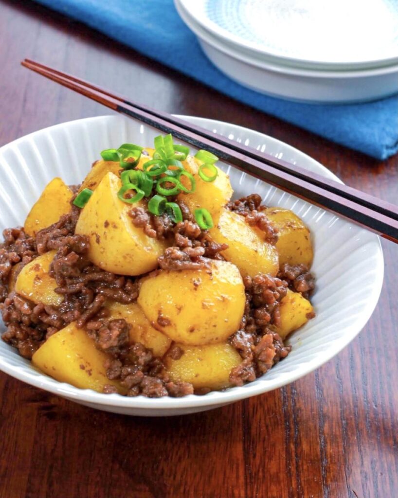 Sweet and Savory Buttered Potatoes with Ground Beef Sweet and Savory Buttered Potatoes with Ground Beef