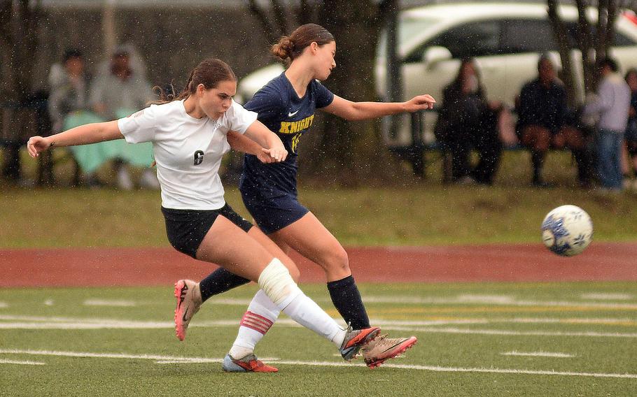 Charlotte Callicott takes a shot.