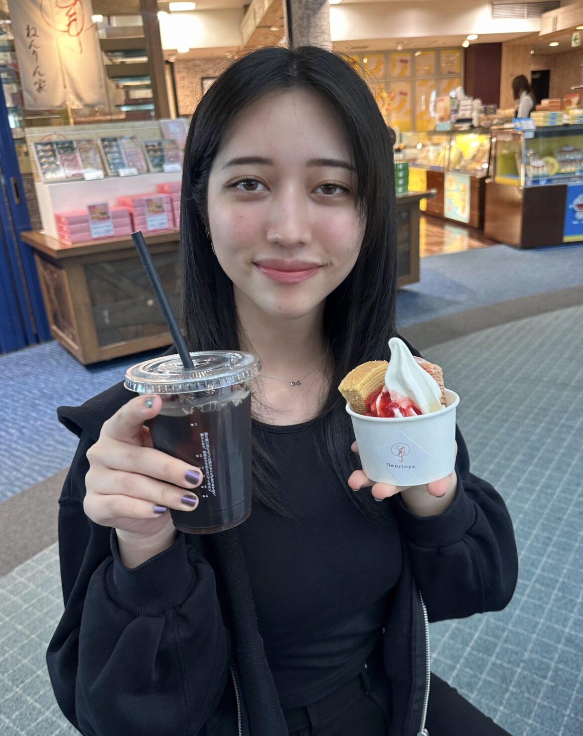 Yonezawa Akane: Ganbarimasu