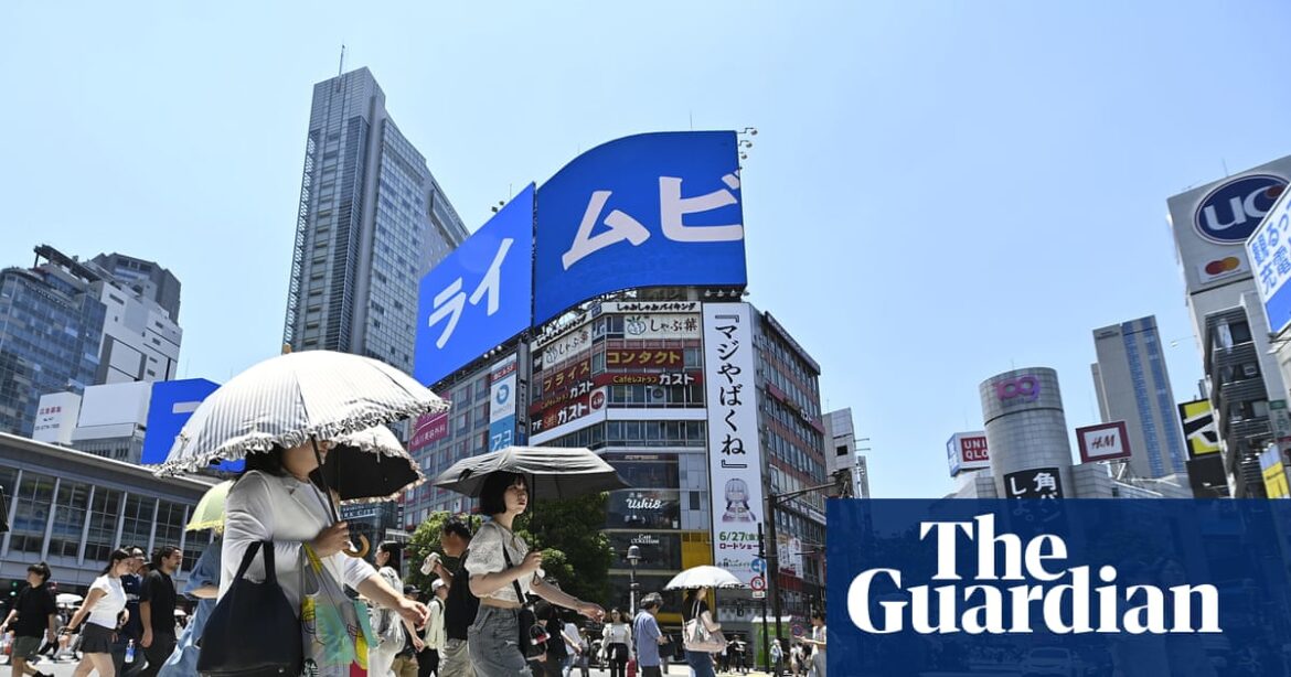 Tokyo workers encouraged to wear shorts to cut energy costs and keep cool | Japan