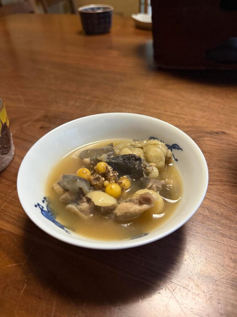 Daiichi (大市) maru (turtle) nabe, founded 340 years ago