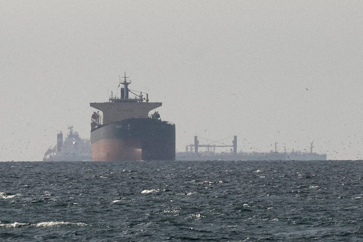 Shipping toll for Hormuz passage sharply divides nations