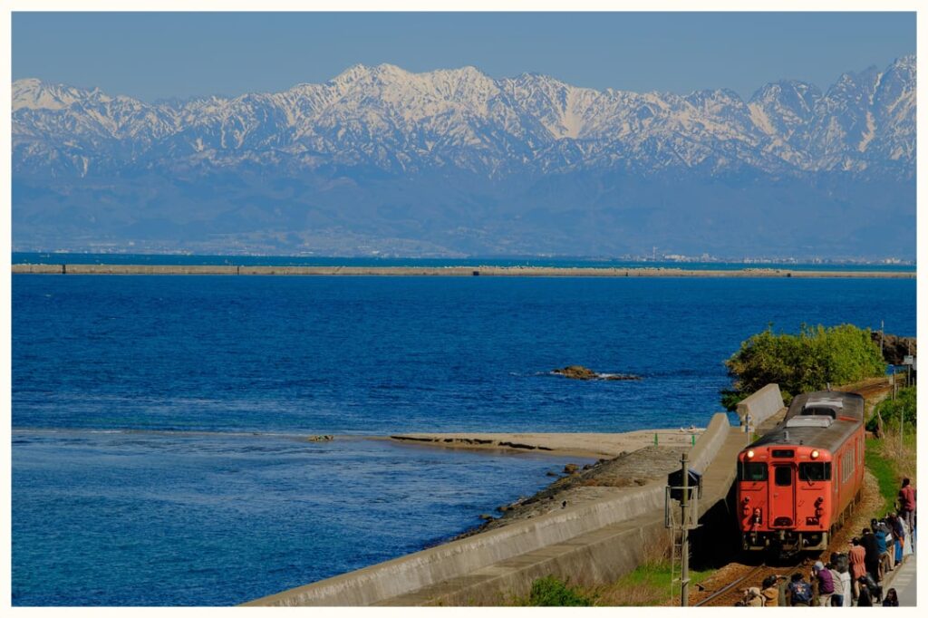 Mt. tateyama Range under clear skies, Toyama