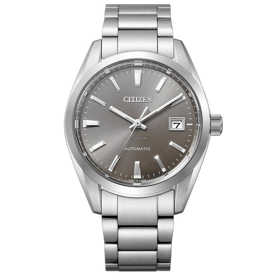 mens automatic watch with a stainless steel bracelet and gray dial