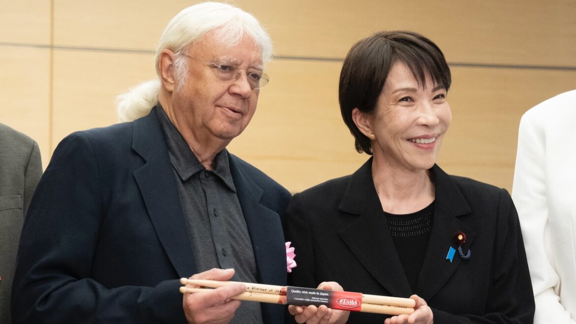 Deep Purple Met Their Biggest Fan: Japanese Prime Minister Sanae Takaichi Deep Purple Met Their Biggest Fan: Japanese Prime Minister Sanae Takaichi