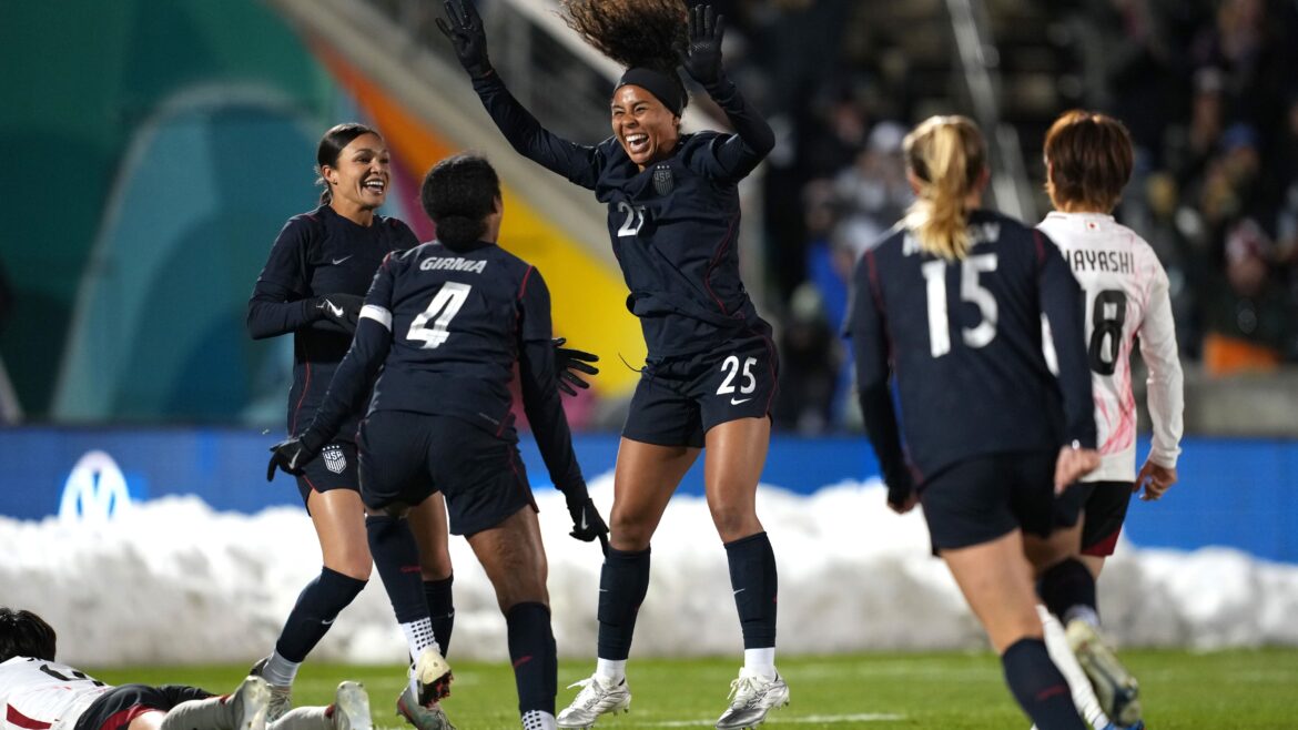 USWNT player ratings vs Japan: Kennedy Wesley shines off bench with goal and assist in emphatic win Kennedy Wesley, USWNT
