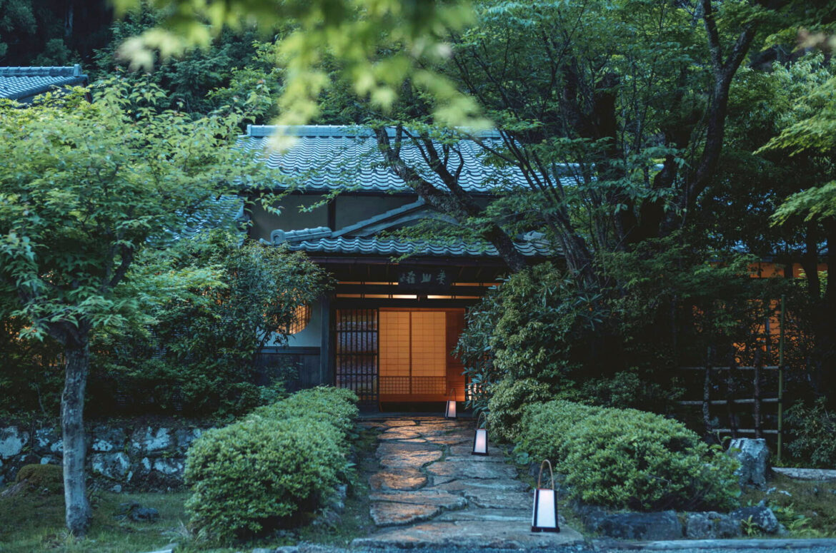 Michelin Unveils New Three-Starred Restaurant Miyamasou in Kyoto Guide
