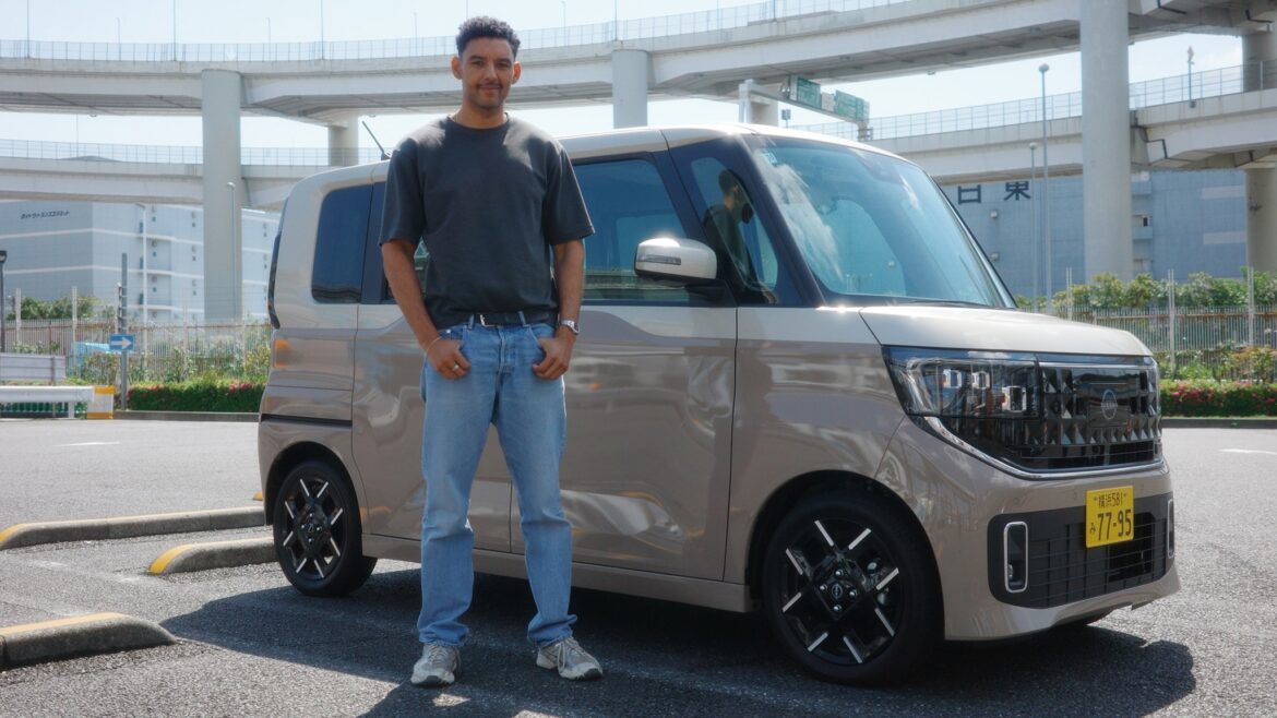 We test two of Nissan's kei cars in Tokyo