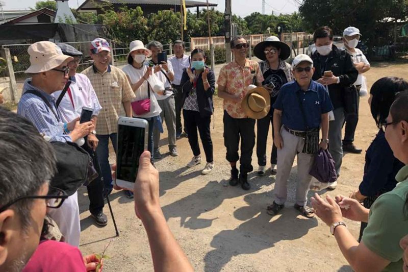 The Tokyo office of the Tourism Authority of Thailand brought senior Japanese travellers and media to explore local tourism products at Chiang Mai and Lampang in 2020. (Photo: Tourism Authority of Thailand)
