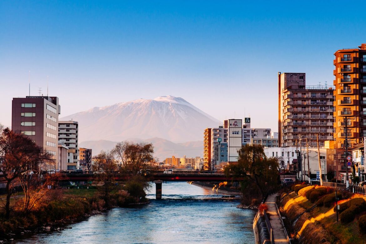 Is it safe to travel to Japan? Latest advice after earthquake sparks ‘megaquake’ fears The Independent US