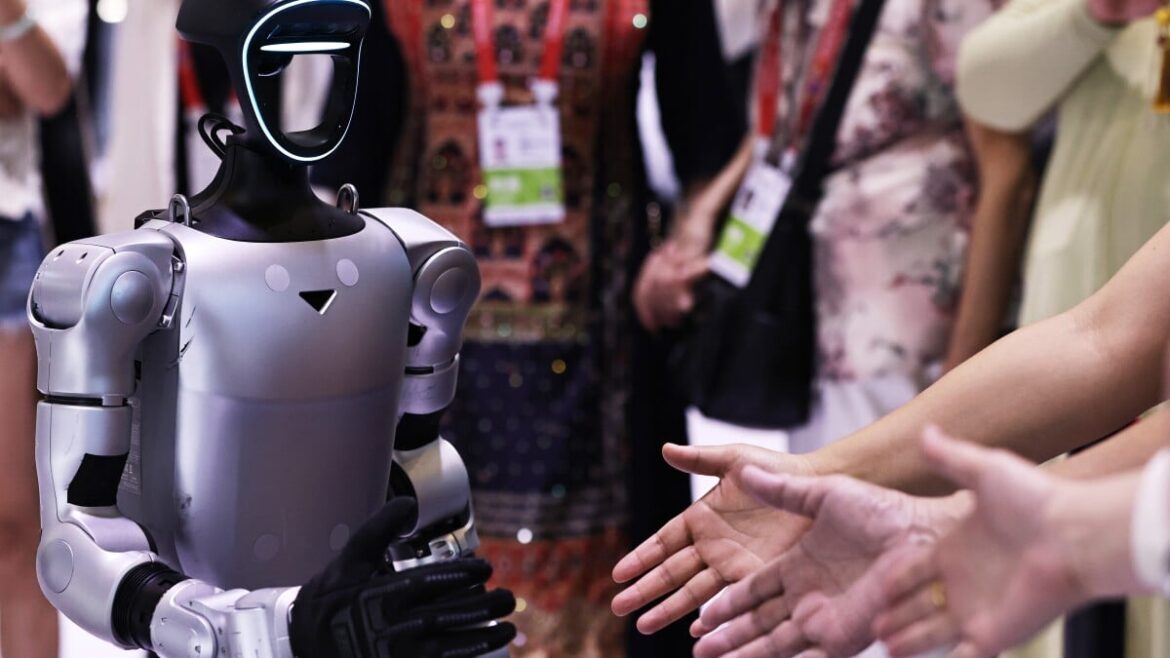 Tokyo airport testing out humanoid robot baggage carriers