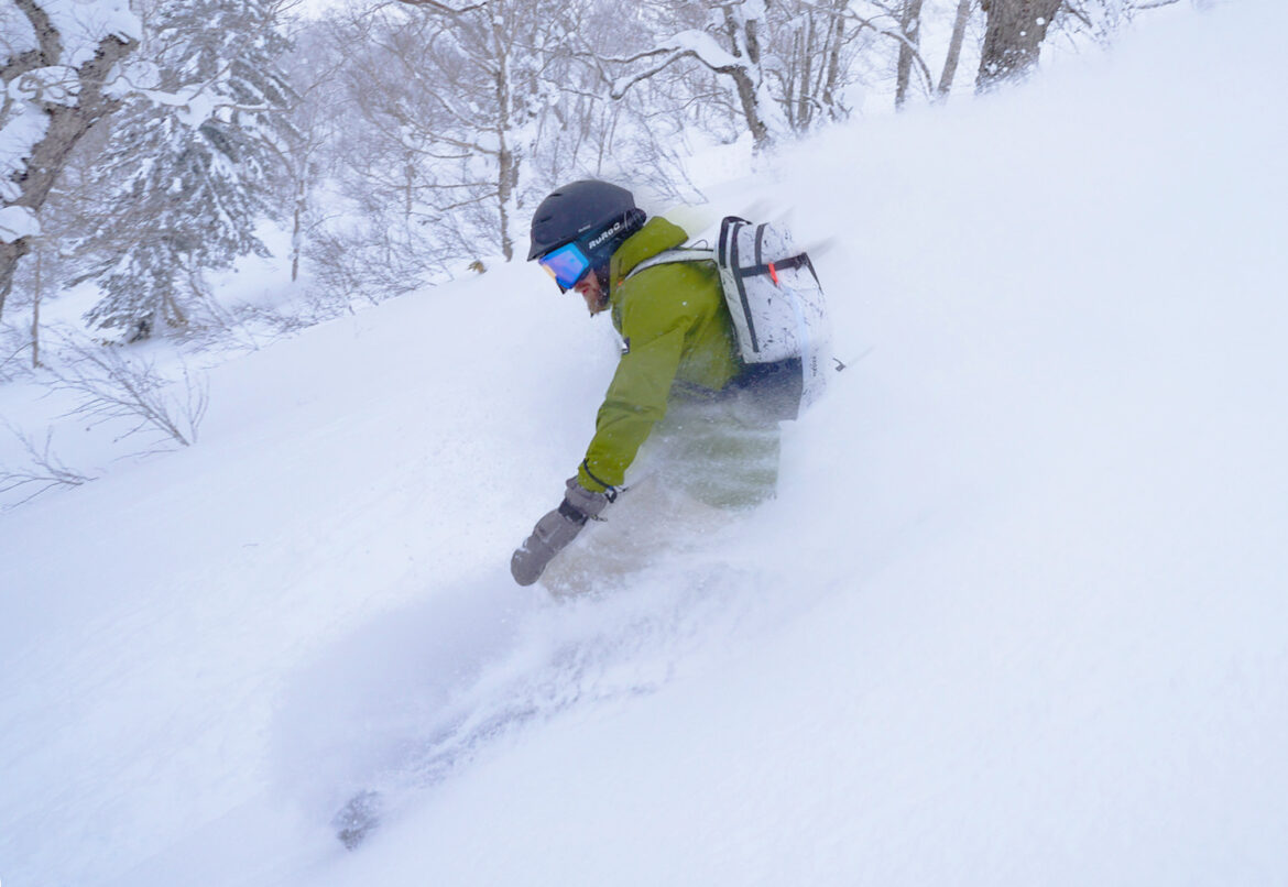 Do you really need a backcountry guide to get the most from a ski trip to Hokkaido? The snow in the part of Hokkaido is drier than the coastal areas
