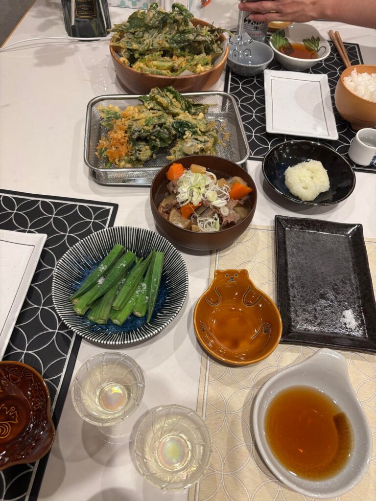 I made gyusuji nikomi and beaucoup of ashitaba tempura