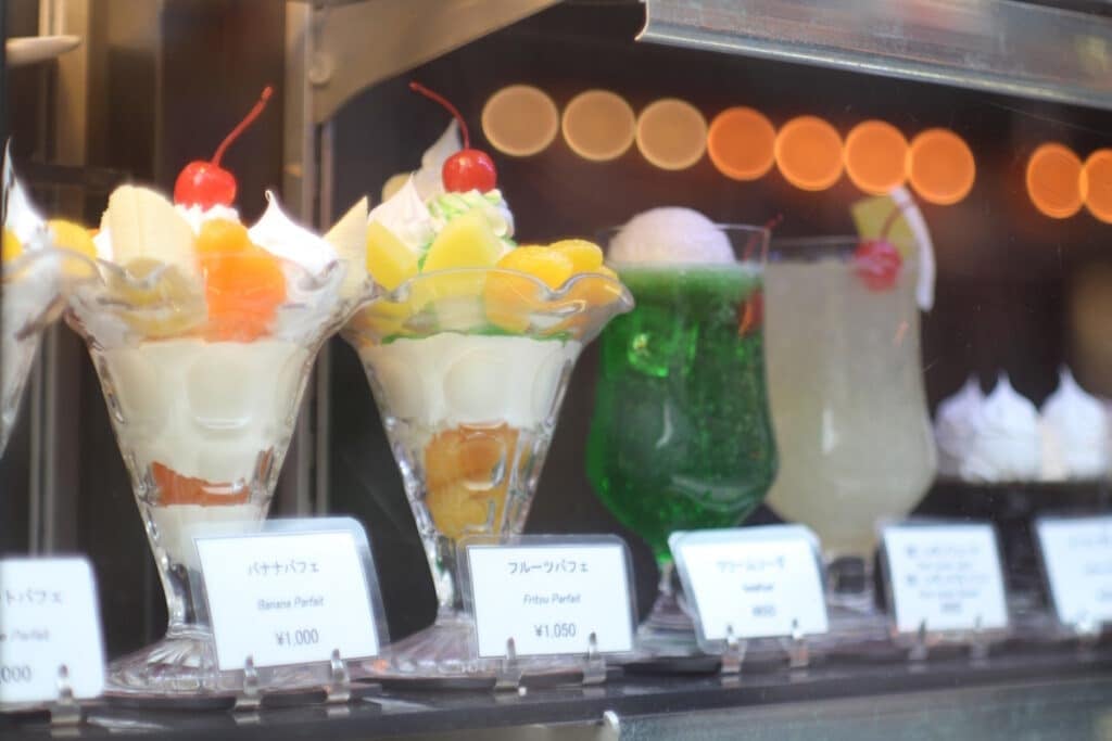 Cafe, kissa, and junkissa