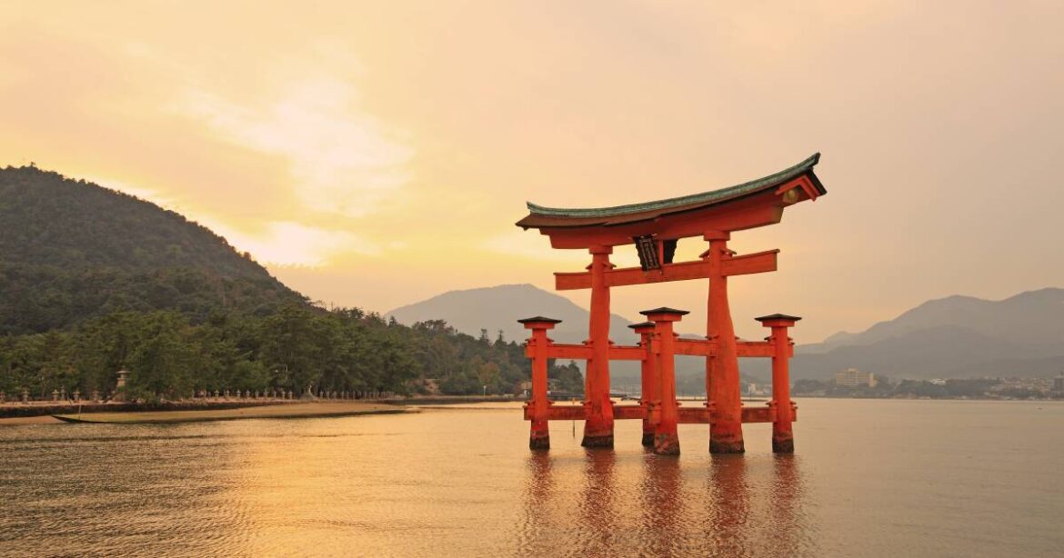 Explore Travel