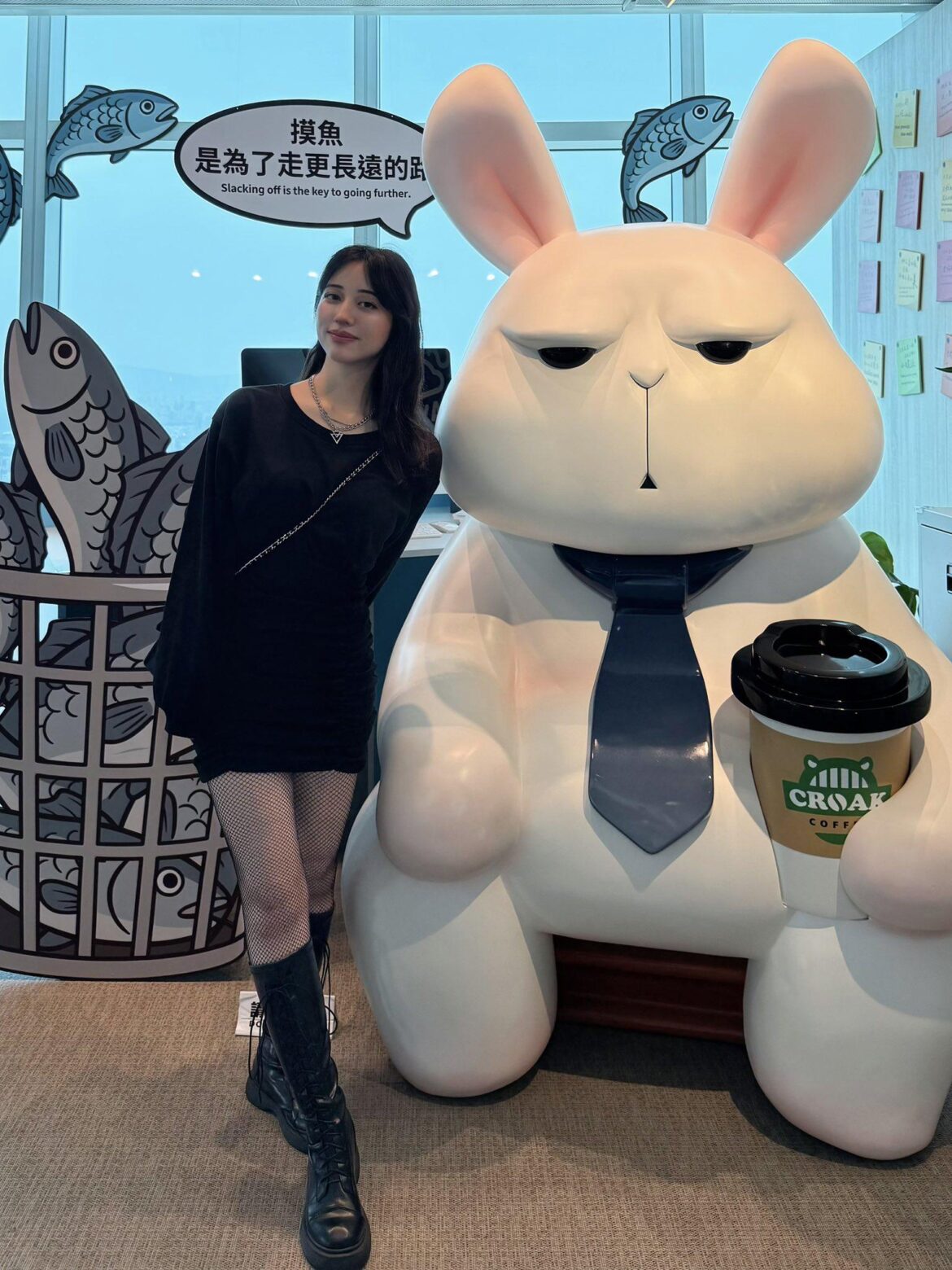 Yonezawa Akane: 🐰