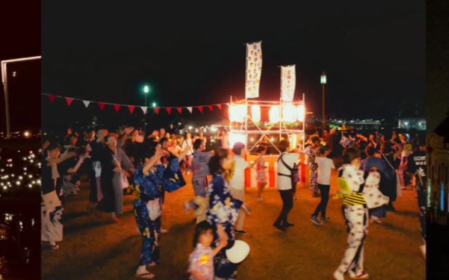 People enjoy Bon Odori dance.