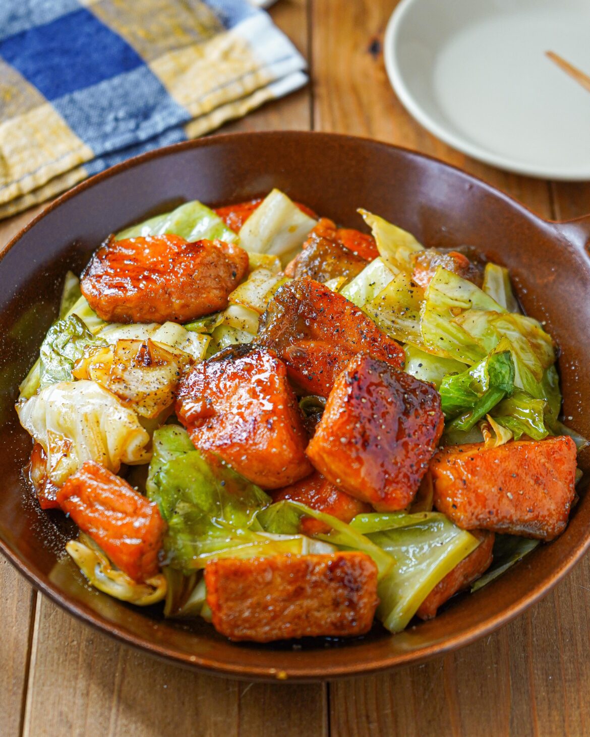 Salmon and Cabbage with Garlic Butter Soy Sauce