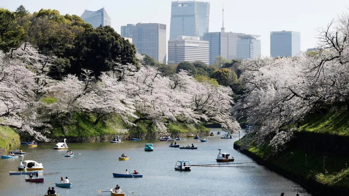 Sri Lanka leads on travel value for Indians, Japan the summer deal; Singapore no longer a steal