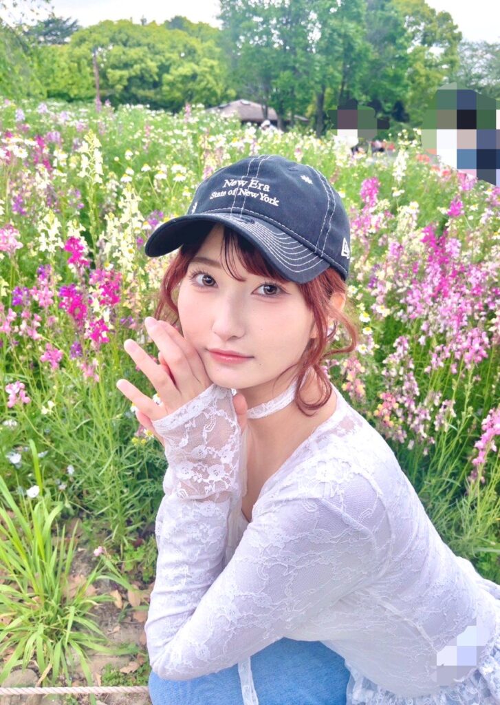Seto Momoko: 💐✨