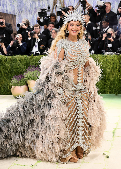 NEW YORK, NEW YORK - MAY 04: Beyoncé attends the 2026 Met Gala celebrating "Costume Art" at the Metropolitan Museum of Art on May 04, 2026 in New York City. (Photo by Theo Wargo/FilmMagic)