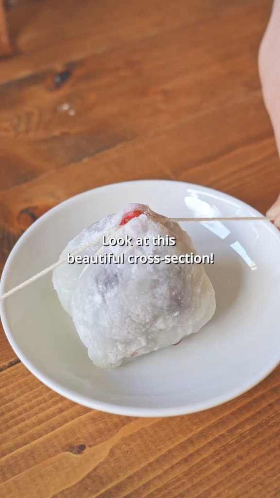 Homemade Strawberry Daifuku (Step-by-Step Guide) Homemade Strawberry Daifuku (Step-by-Step Guide)