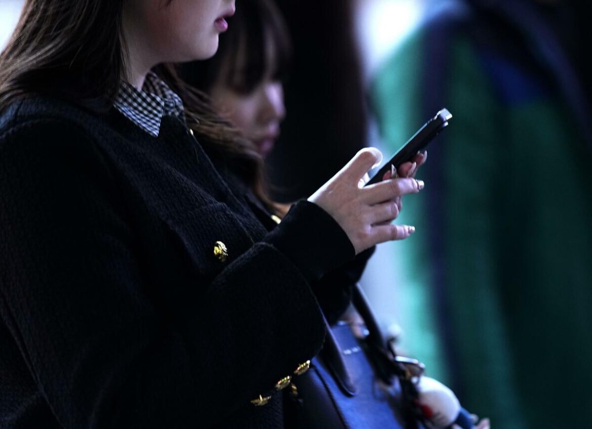 Social media addiction suspected among 7% of Japanese adolescents: survey