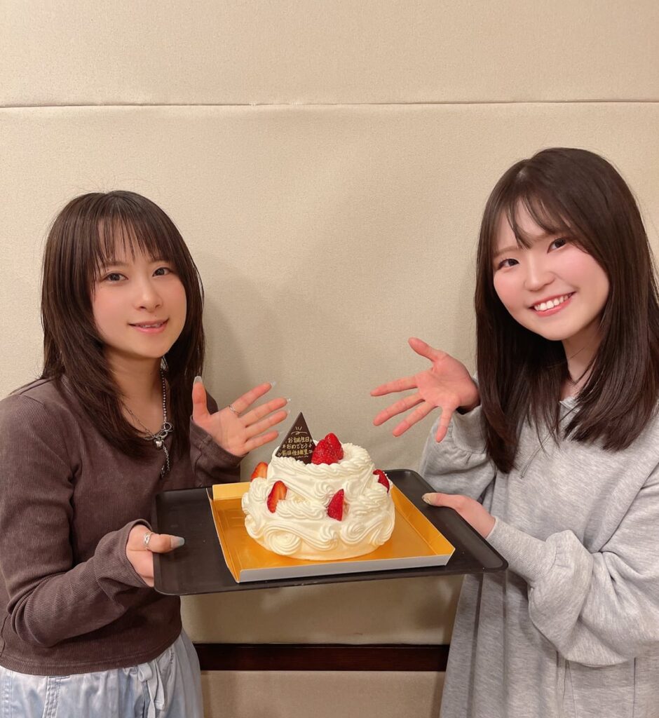 Maeda Kaori Celebrated Her Birthday with Igoma Yurie✨