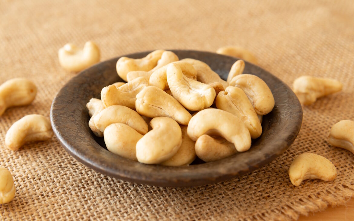 Japan Mandates Cashew Nut Labeling as Allergies Surge