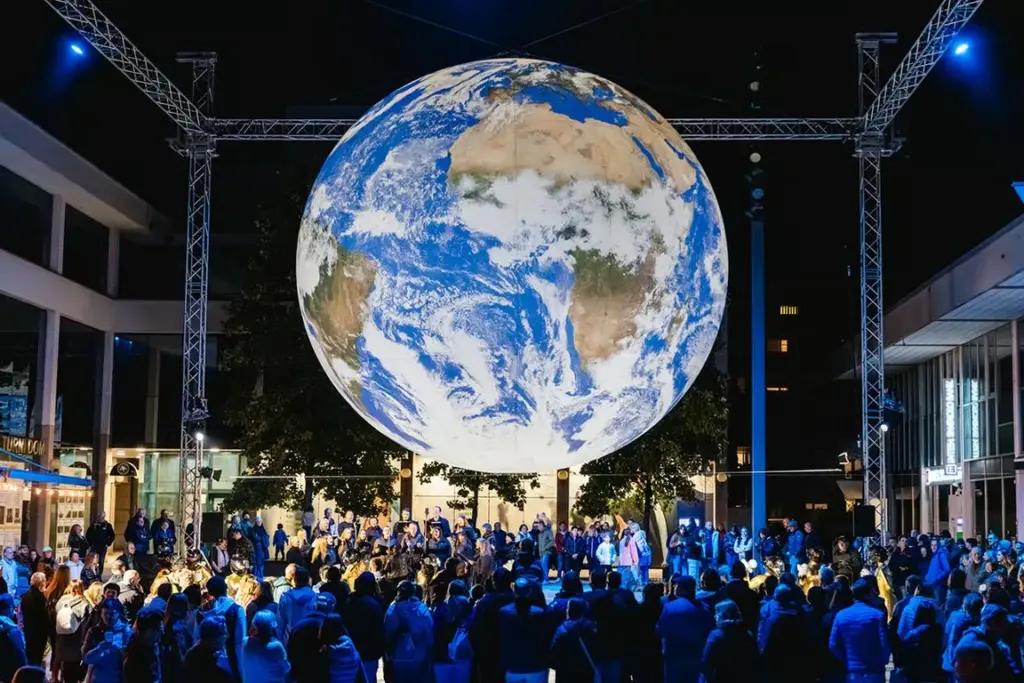 Light festival in Japan will showcase 'invisible Tokyo'