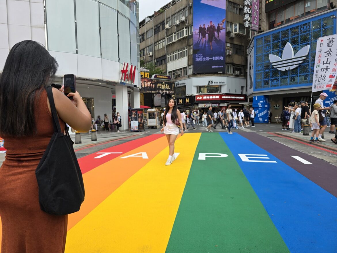 Taiwan to offer returning foreign tourists up to NT$8,000 in incentives | Taiwan News FB
