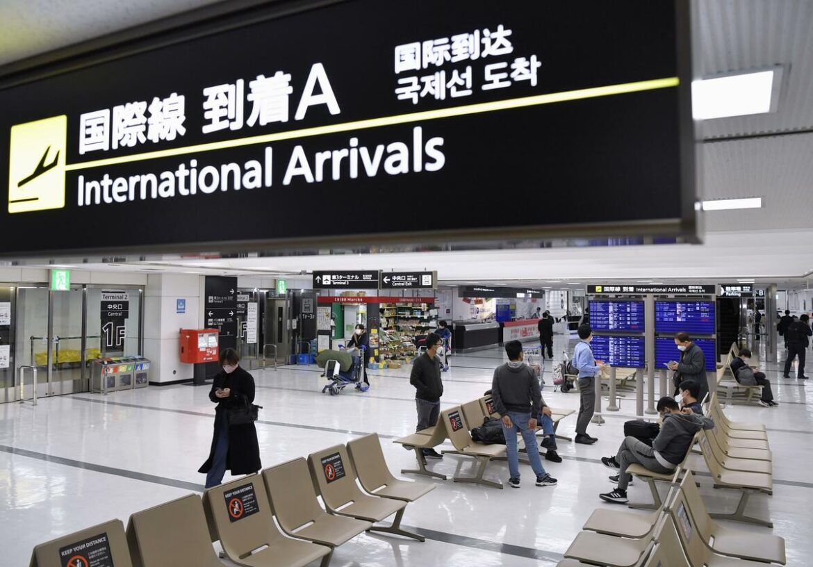 Japan foreigner entry visa fees to be hiked 5-fold to 15,000 yen from July