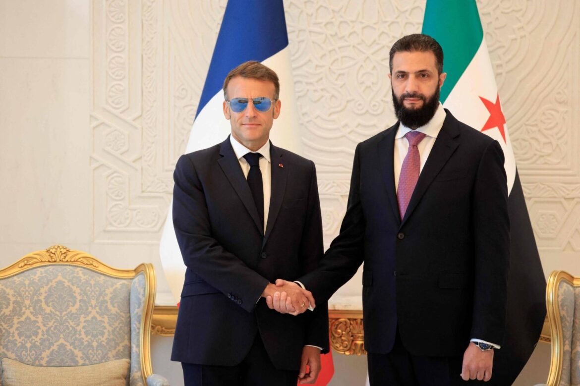 Blasts rock Damascus during Macron visit Blasts rock Damascus during Macron visit