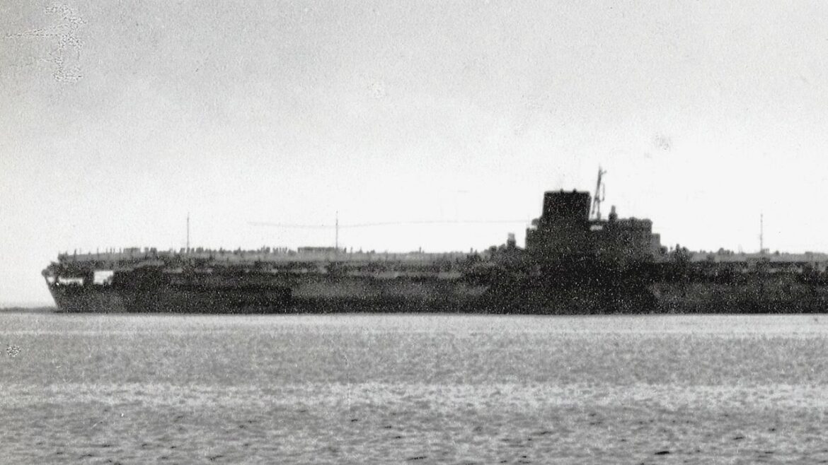 Aircraft Carrier Shinano