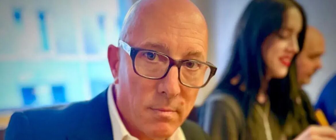 Maynard James Keenan of Tool has opened a new sushi restaurant