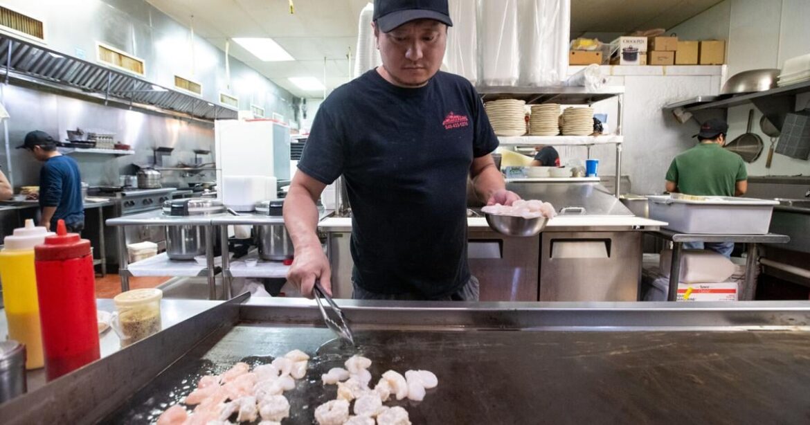 Harrisonburg Japanese restaurant Sakura expanding to Bridgewater | Dnronline Harrisonburg Japanese restaurant Sakura expanding to Bridgewater | Dnronline