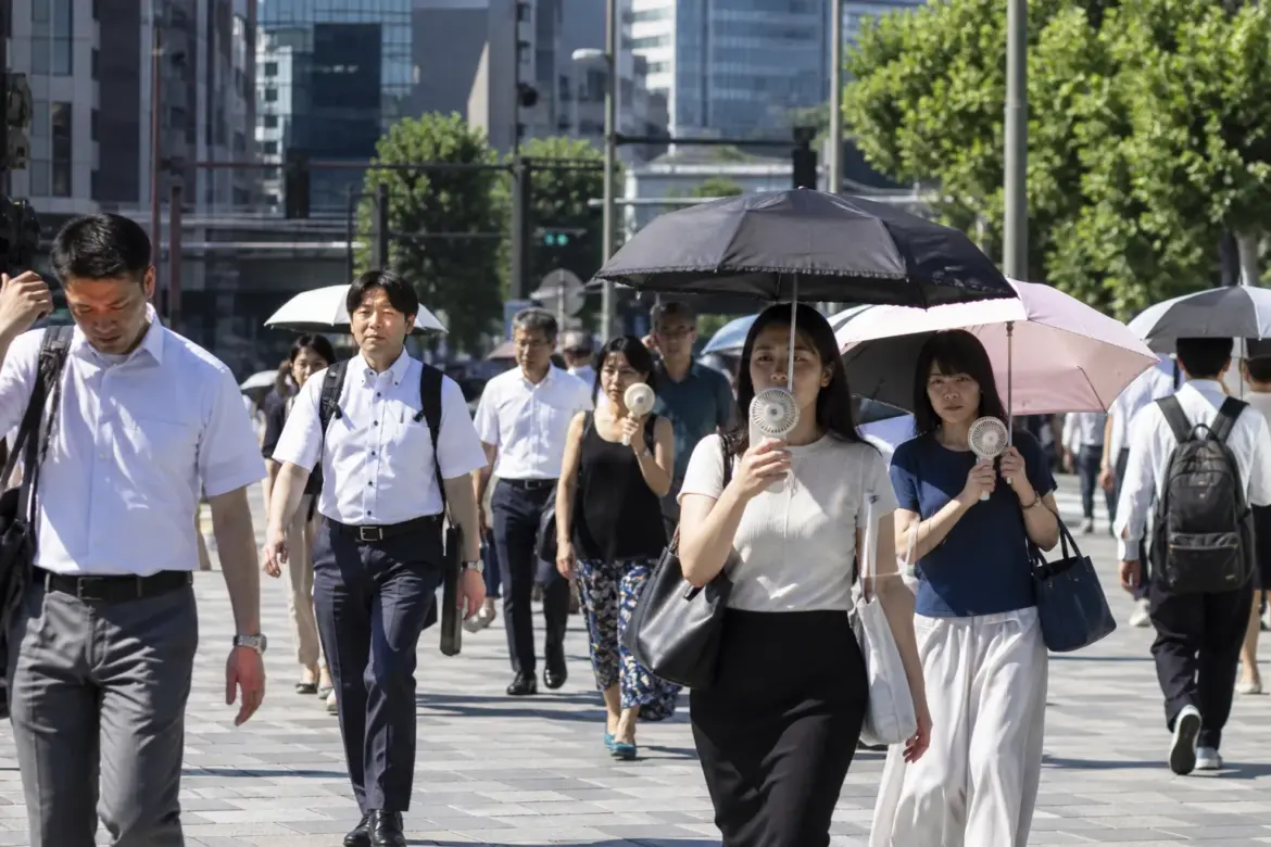 Tokyo’s average temperature has risen by about 3°C over a century — The Japan Times