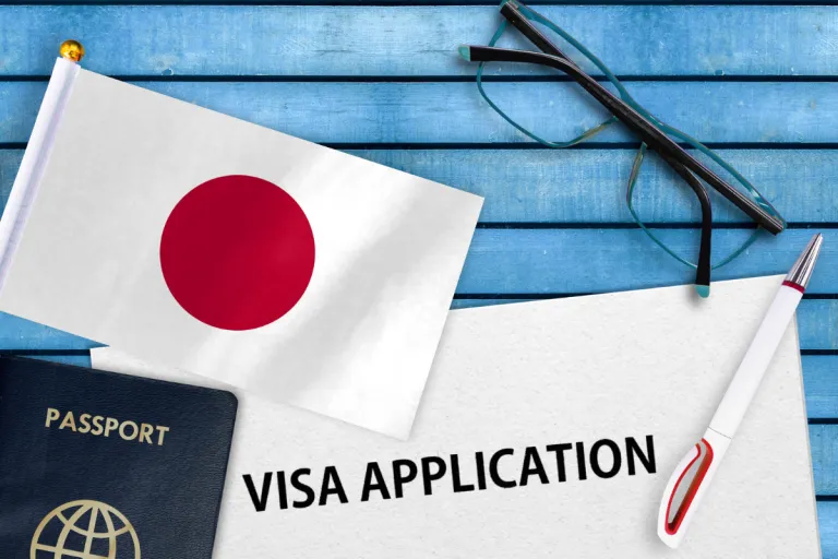 Japan eVISA Applications Are Now Fully Online for Eligible Singapore Residents TripZilla's logo