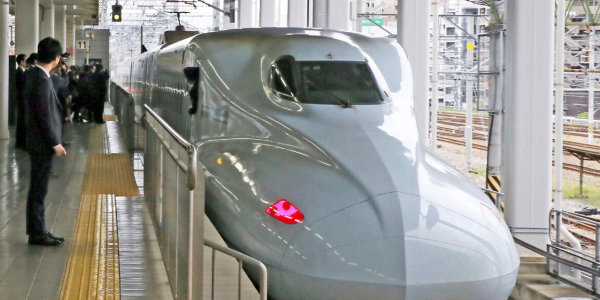 Japan prefecture offers free bullet train rides to overseas tourists Japan prefecture offers free bullet train rides to overseas tourists