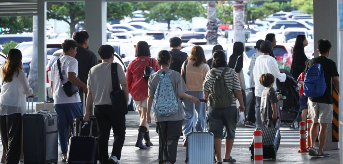 South Koreans favour Japan for Chuseok holiday travel South Koreans favour Japan for Chuseok holiday travel