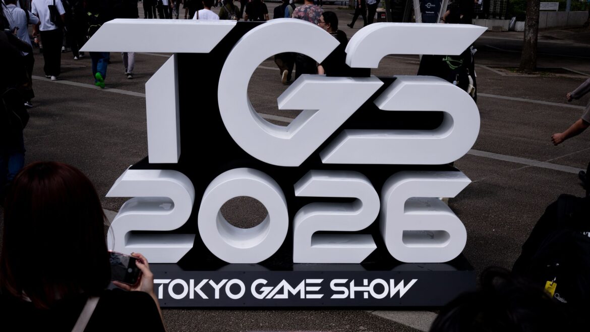 First 5-day Tokyo Game Show in 30 years cuts back to 4 in face of Typhoon Dujuan First 5-day Tokyo Game Show in 30 years cuts back to 4 in face of Typhoon Dujuan