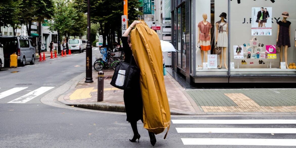 Moving to Japan Made Me Feel Out of Place and Not Like How I Look Moving to Japan Made Me Feel Out of Place and Not Like How I Look