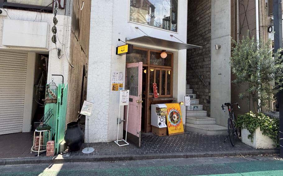 Planet Curry exterior
