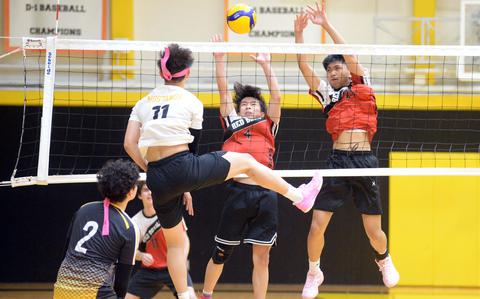 Volleyball: Kinnick carries boys volleyball torch into YUJO tourney Volleyball: Kinnick carries boys volleyball torch into YUJO tourney